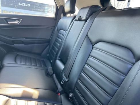 Used 2020 Ford Edge SEL image 28