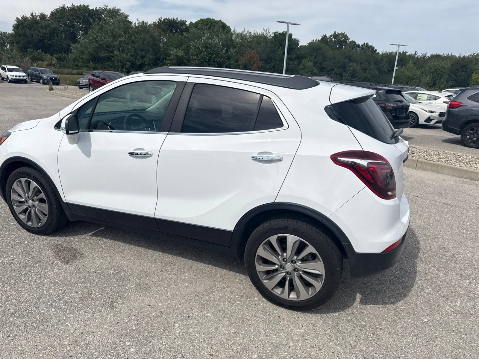 Used 2019 Buick Encore Preferred FWD image 17