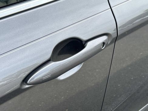 Used 2020 Toyota Camry XLE w/ Driver Assist Package image 14