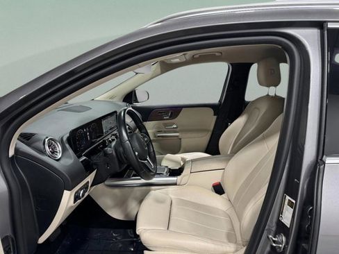 Certified 2023 Mercedes-Benz GLA 250 4MATIC image 26