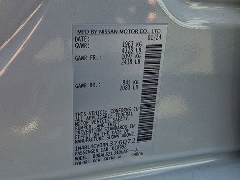 Used 2024 Nissan Altima 2.5 SR w/ SR Premium Package image 29