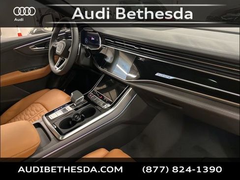 New 2026 Audi RS Q8 performance image 11