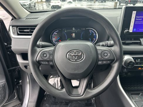 Certified 2024 Toyota RAV4 XLE image 18