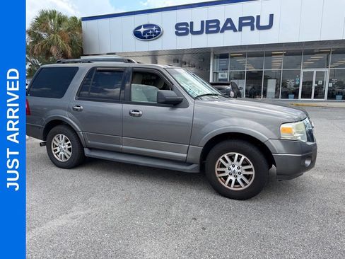 Used 2011 Ford Expedition XLT RWD image 1