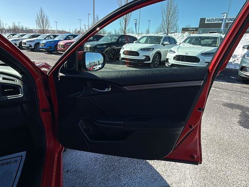 Used 2018 Honda Civic EX image 15