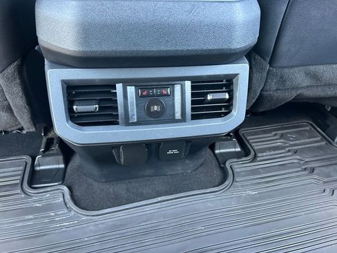 Used 2024 Ford F250 Lariat w/ FX4 Off-Road Package image 54