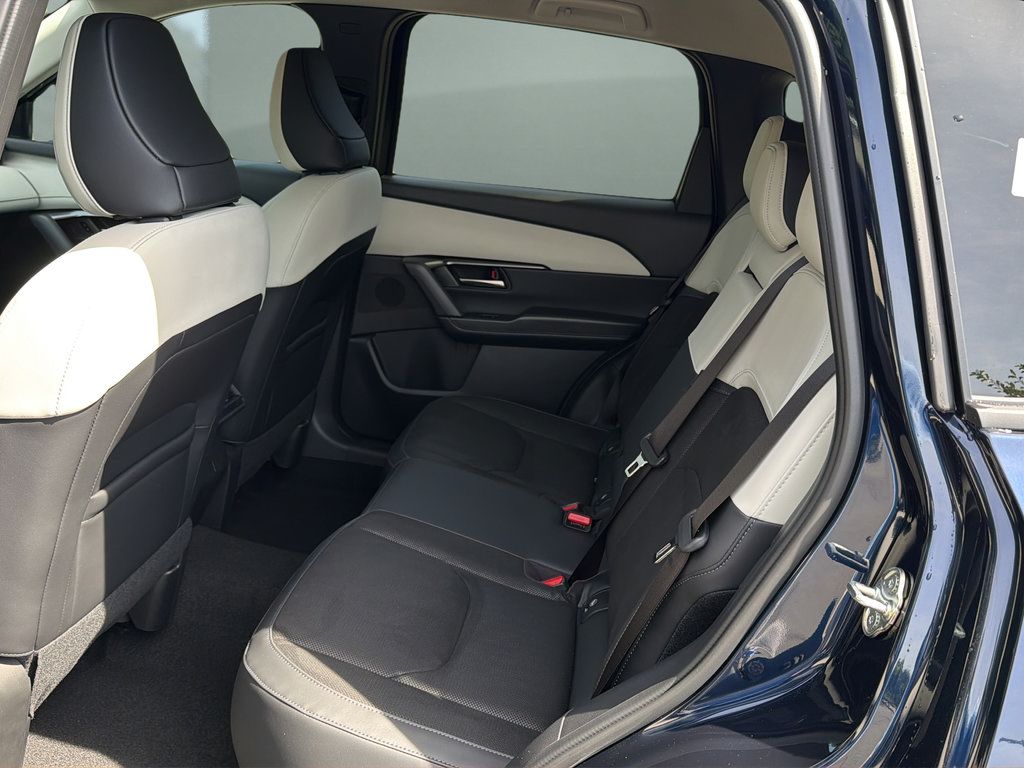 New 2026 MAZDA CX-5 Preferred AWD/4WD image 17