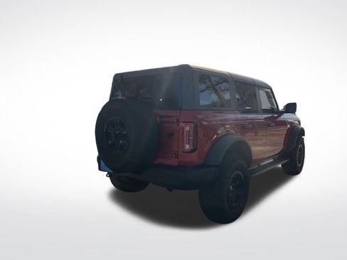 Used 2023 Ford Bronco Wildtrak image 5