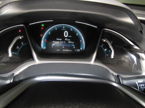 Certified 2018 Honda Civic Touring image 4