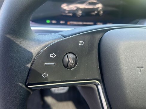 Used 2023 Tesla Model S Standard Range AWD/4WD image 9