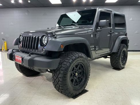 Used 2014 Jeep Wrangler Sport w/ Quick Order Package 23S AWD/4WD image 5