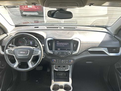 Certified 2024 GMC Terrain SLT AWD/4WD image 14