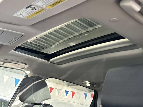 Used 2023 Honda CR-V EX image 17