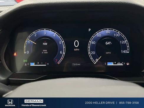 Used 2025 Jeep Grand Cherokee Altitude AWD/4WD image 14