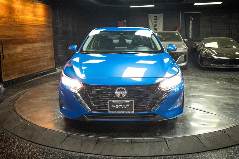 Used 2025 Nissan Sentra SV FWD image 4