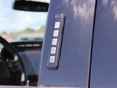 Used 2024 Ford F150 XLT w/ XLT Black Appearance Package image 19