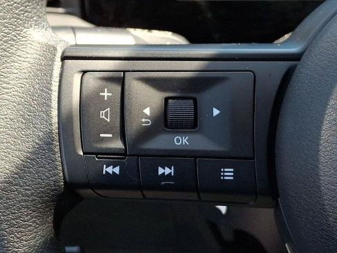 Certified 2025 Nissan Kicks S AWD/4WD image 23