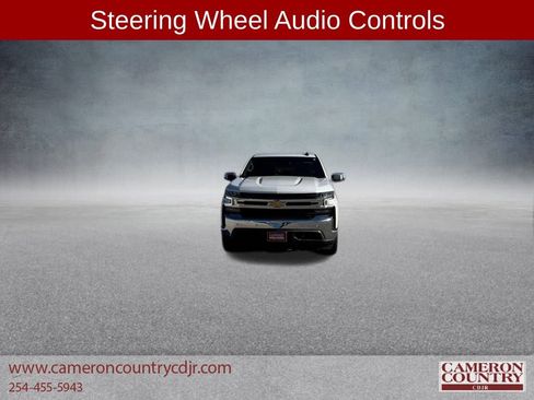 Used 2022 Chevrolet Silverado 1500 LT w/ Z71 Off-Road Package image 8