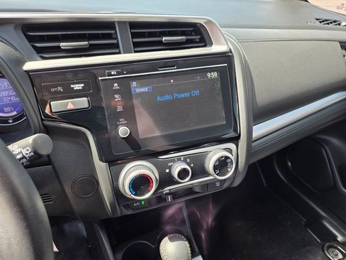 Used 2018 Honda Fit Sport image 10