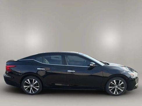 Used 2016 Nissan Maxima 3.5 SL FWD image 6