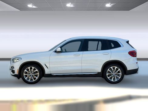 Used 2019 BMW X3 xDrive30i w/ Premium Package AWD/4WD image 2