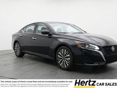 Used 2025 Nissan Altima 2.5 SV