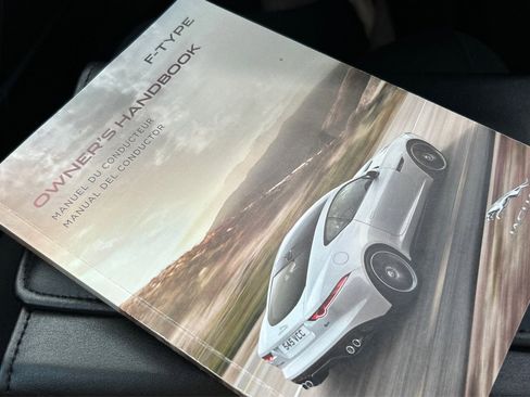 Used 2016 Jaguar F-TYPE S image 26