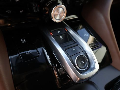 Used 2024 Acura MDX SH-AWD w/ Technology Package image 31