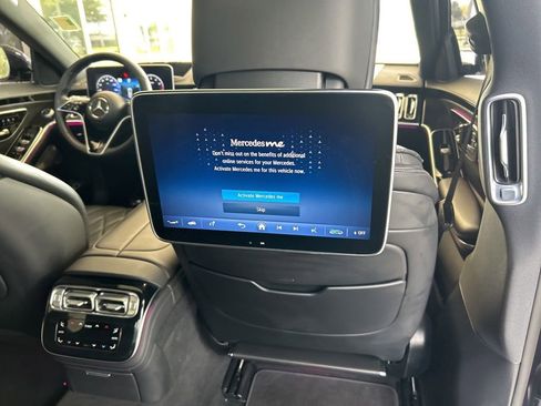 Used 2023 Mercedes-Benz S 580 4MATIC Sedan image 33
