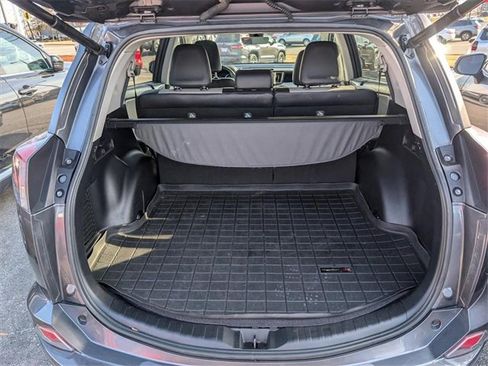 Used 2017 Toyota RAV4 Limited image 20