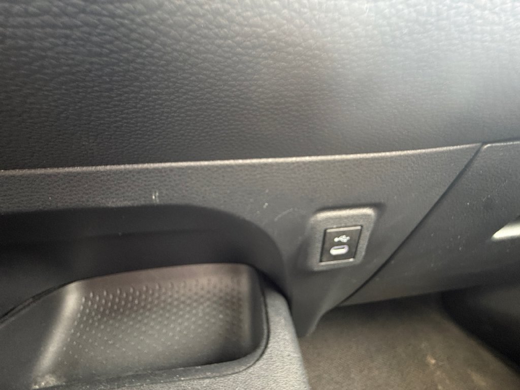 Used 2024 Toyota Corolla LE FWD image 33