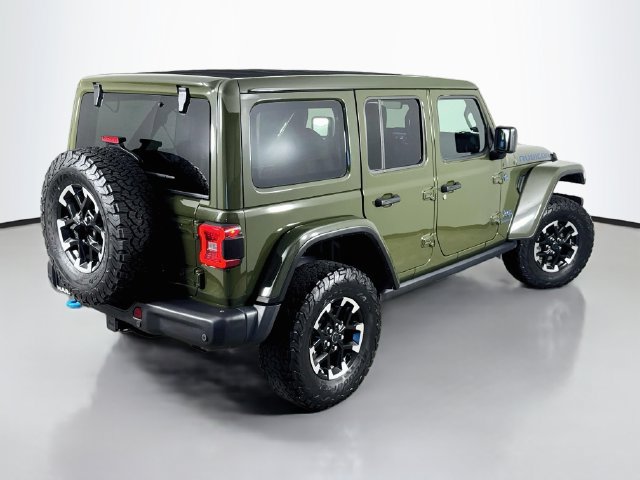 Used 2024 Jeep Wrangler Unlimited Rubicon 4xe AWD/4WD image 7