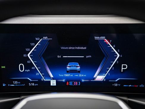 Used 2025 BMW 330i xDrive Sedan image 31