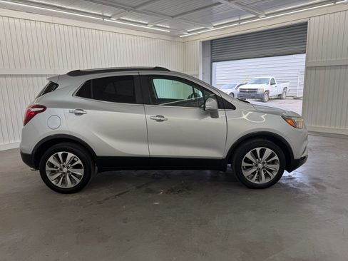Used 2017 Buick Encore Preferred image 4