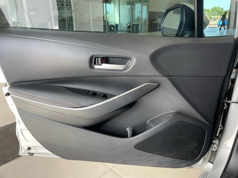 Used 2023 Toyota Corolla SE image 9