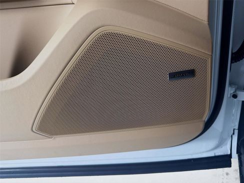 New 2026 Porsche Cayenne S image 9