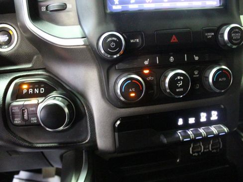 Used 2021 RAM 1500 Big Horn AWD/4WD image 15