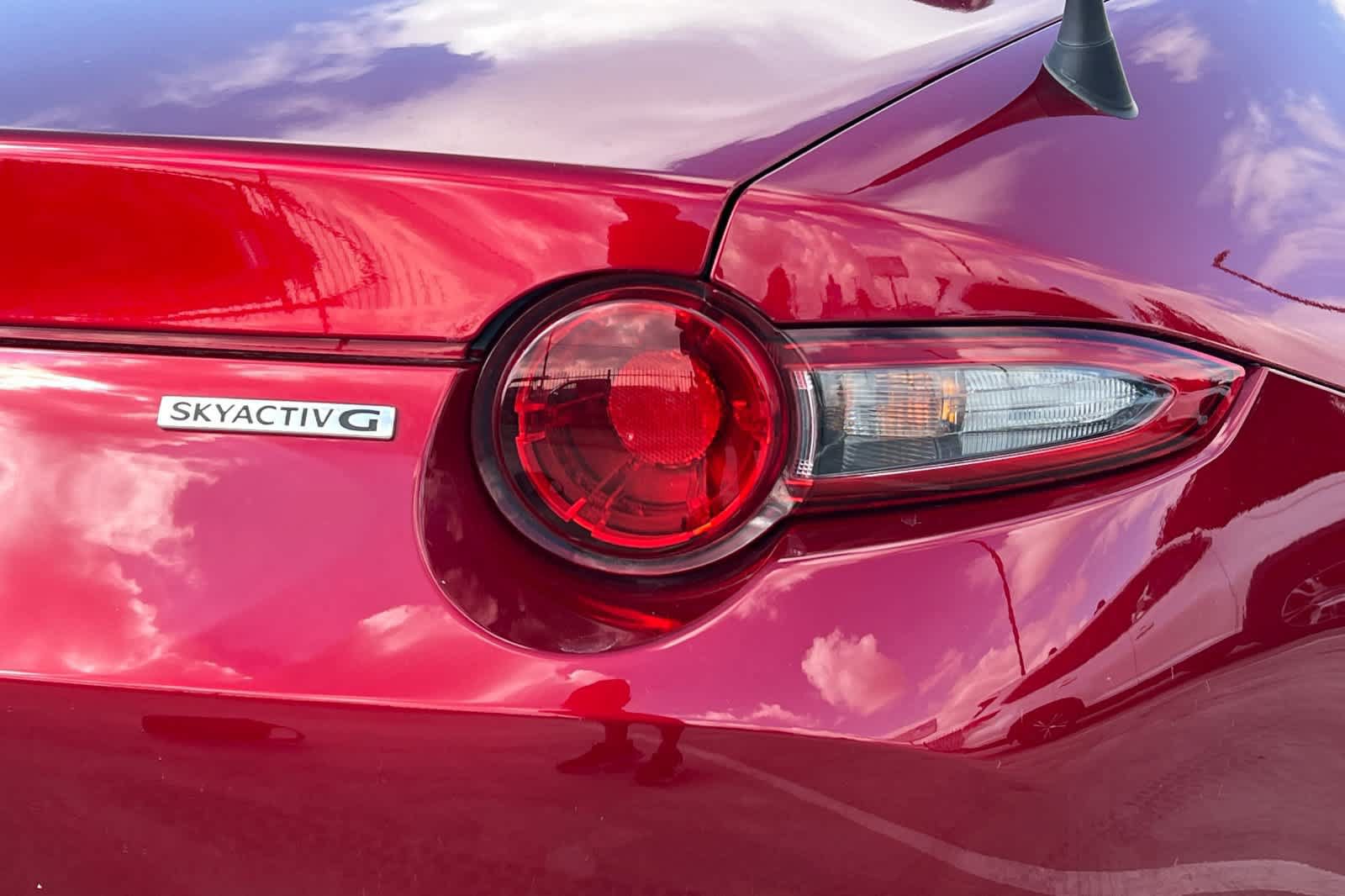 Used 2022 MAZDA MX-5 Miata Grand Touring RWD image 11