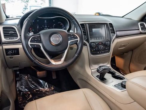 Used 2014 Jeep Grand Cherokee Limited AWD/4WD image 7