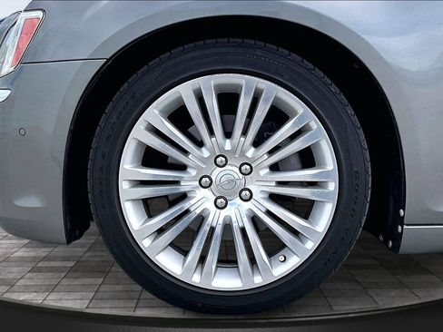 Used 2012 Chrysler 300 C w/ Beats Audio Group image 32
