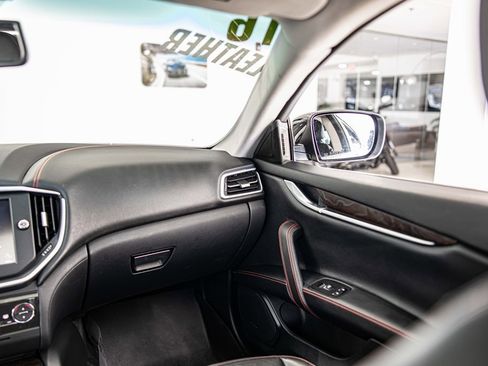 Used 2016 Maserati Ghibli S Q4 image 39