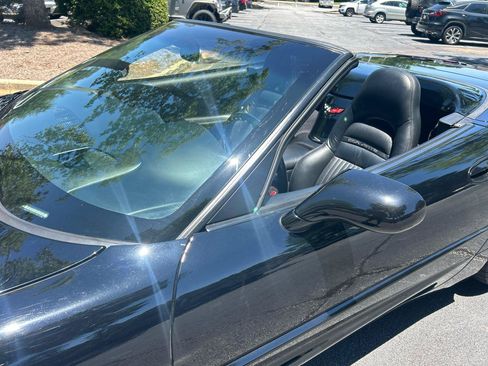 Used 2002 Chevrolet Corvette Convertible w/ Preferred Equipment Group2 RWD image 12