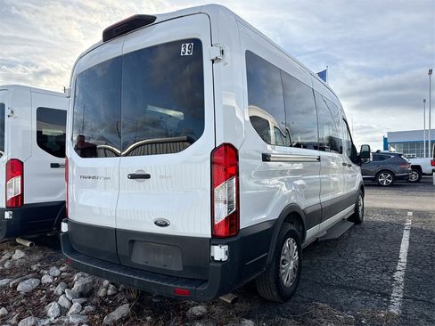 Used 2023 Ford Transit 350 XLT image 3