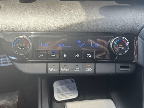 New 2026 Hyundai Elantra Sport FWD image 20