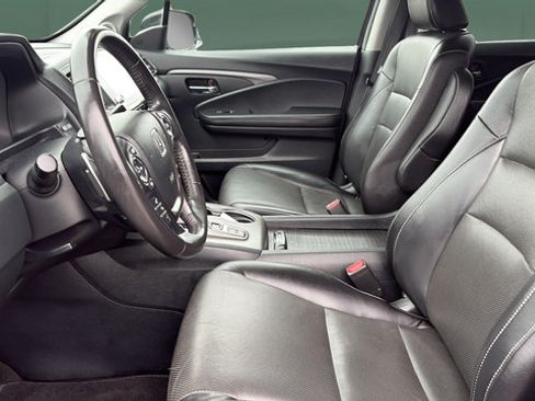 Used 2023 Honda Ridgeline RTL-E image 17
