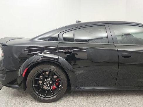 Used 2022 Dodge Charger SRT Hellcat RWD image 17