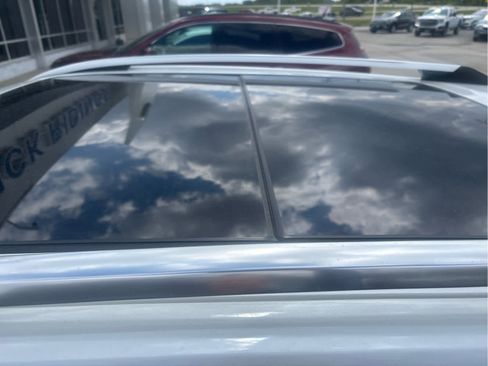 Used 2013 Cadillac SRX Premium AWD/4WD image 4