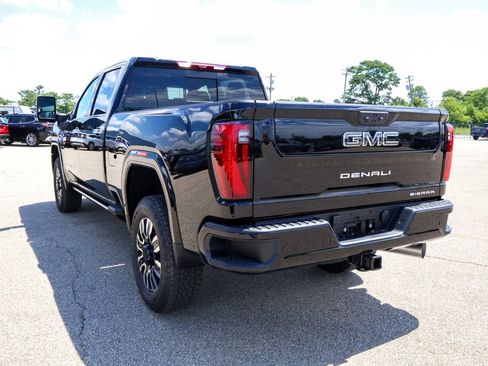 New 2026 GMC Sierra 3500 Denali Ultimate AWD/4WD image 33