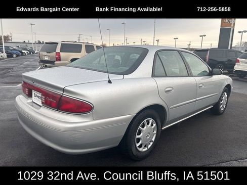 Used 2003 Buick Century Custom image 8