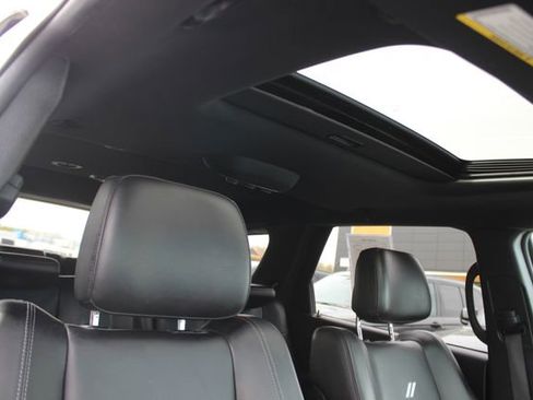 Used 2020 Dodge Durango R/T w/ Blacktop Package AWD/4WD image 35